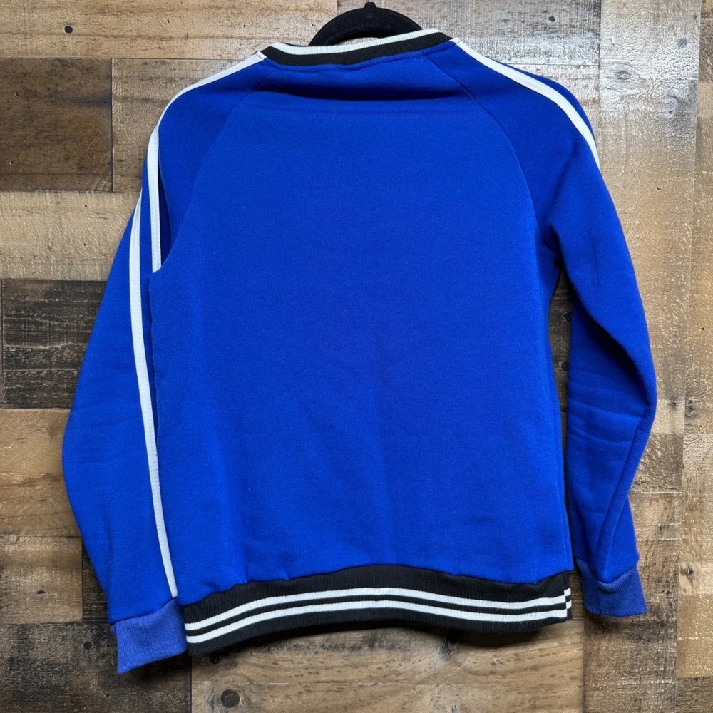 Nike score sporty
